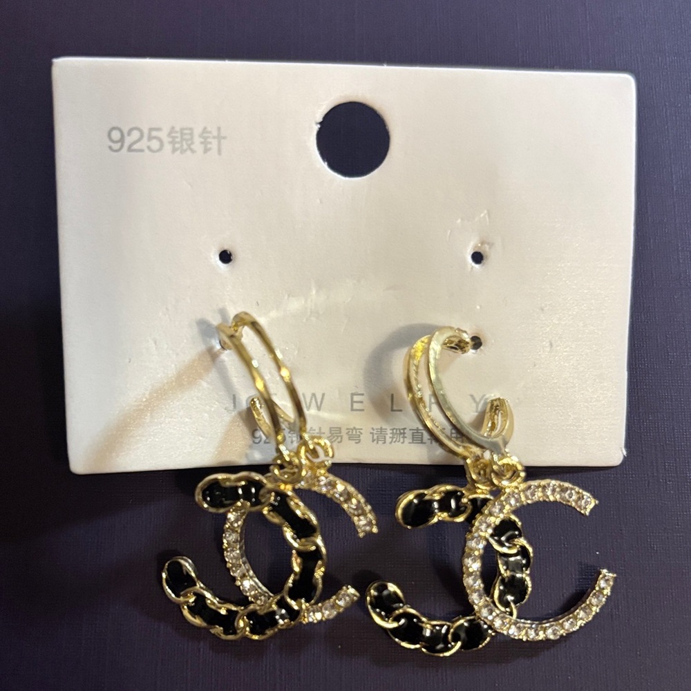 Elegant Gold and Black Earrings